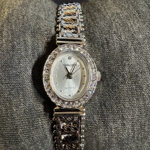 Beautiful Ladies Gruen Silver Toned Watch With Crystal Accents